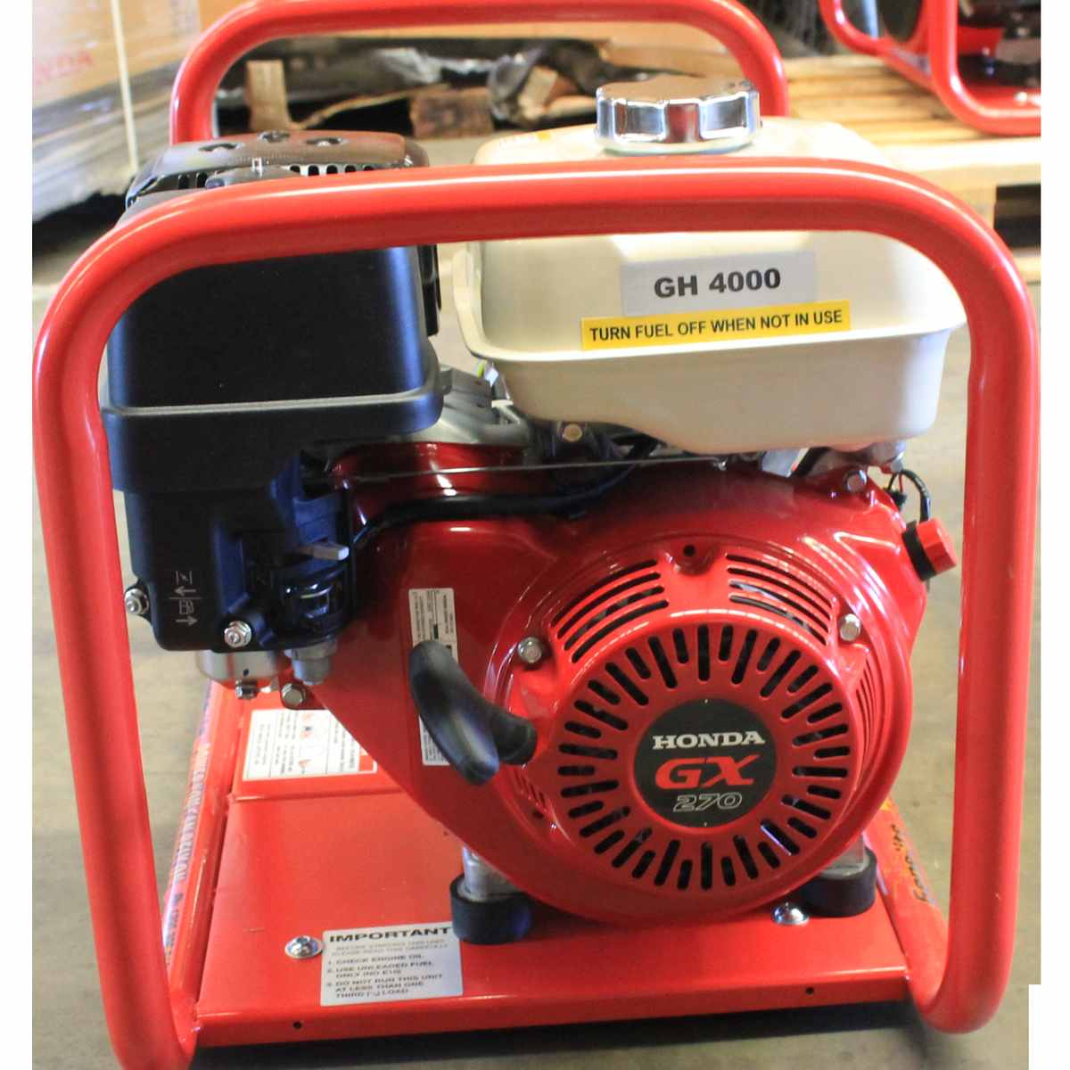 Close-up view of the Genelite GH4000-AVR Honda GX270 engine and frame
