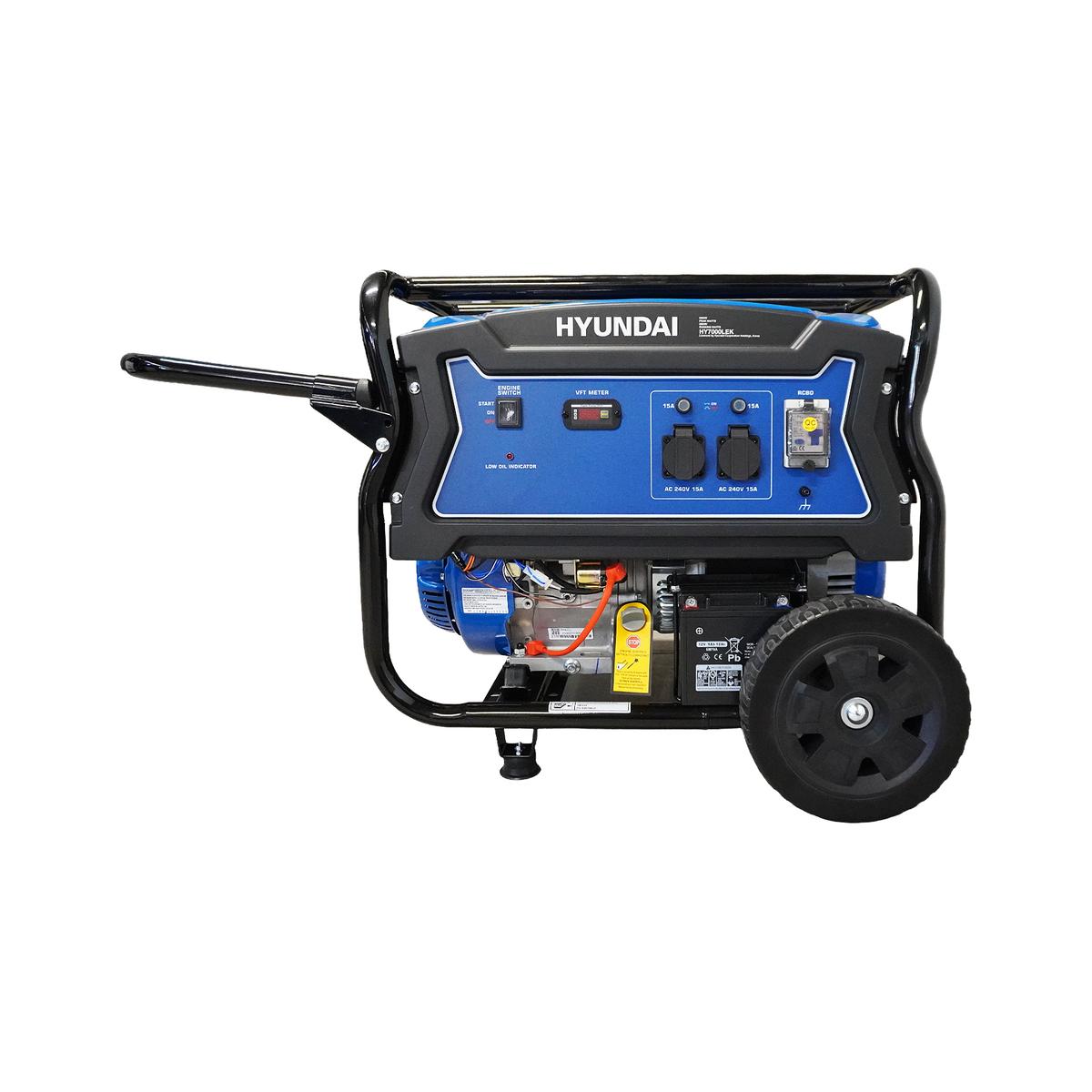 Front view of the Hyundai HY7000LEK generator showing the engine switch, VFT meter and two 15 amp 240V outlets