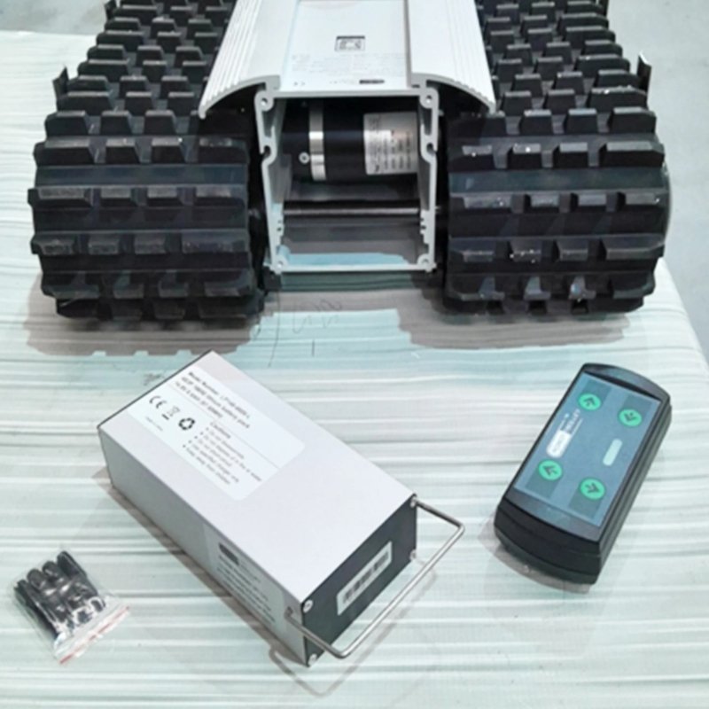 Robot Trolley 1500 G4 Caravan Mover with remote control and motor unit.